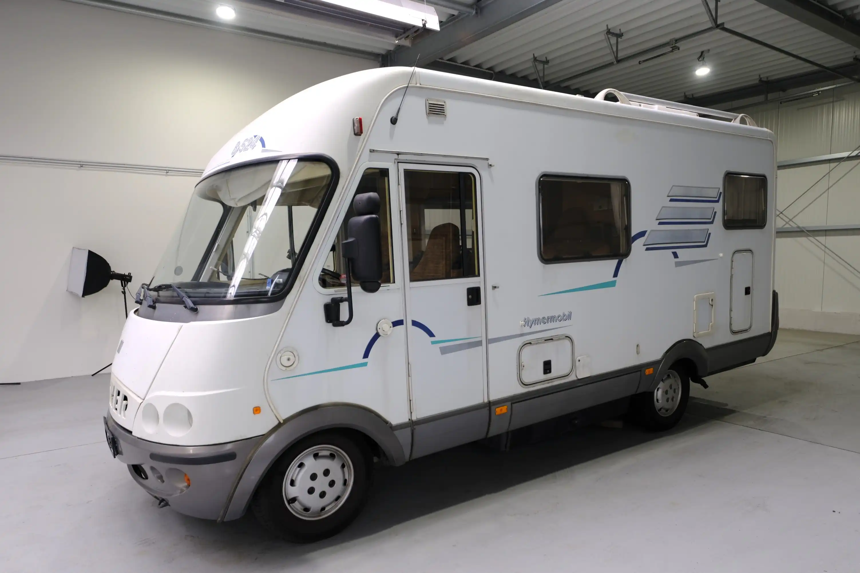 HYMER-ERIBA B 524
